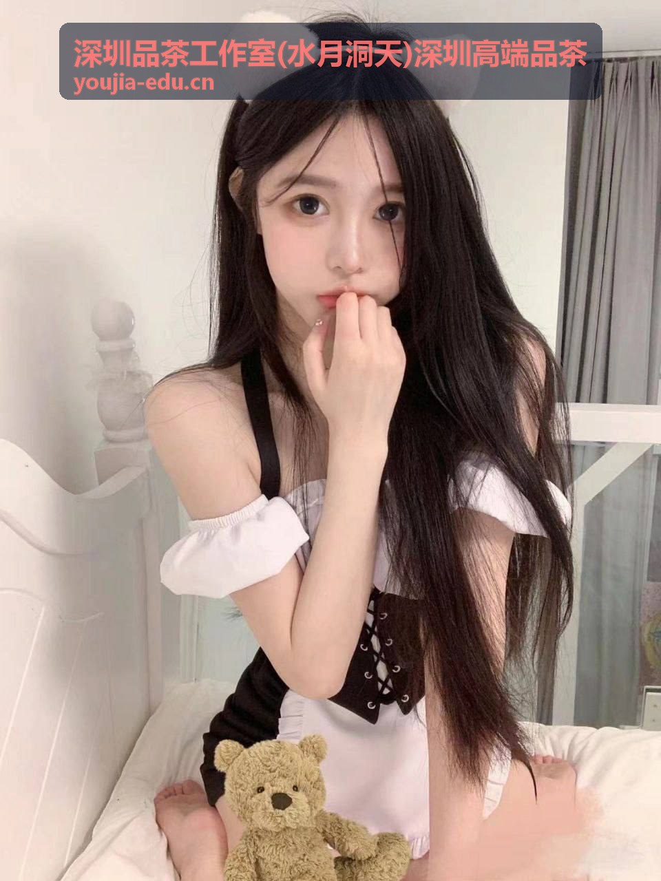 水月洞天高端品茶专业茶艺师煮茶服务
